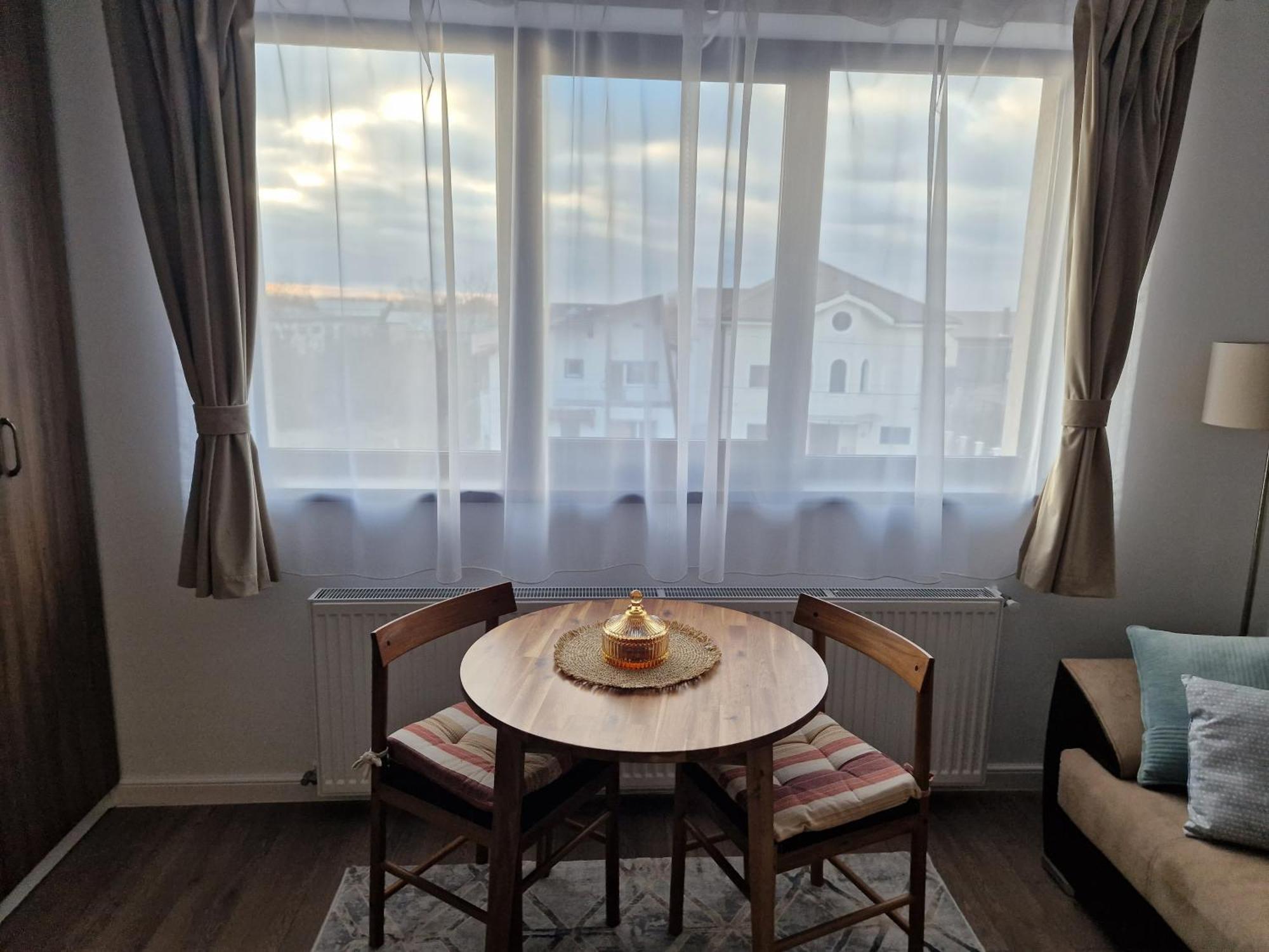 Craitelor Boutique Airport Apartment Otopeni Exterior photo